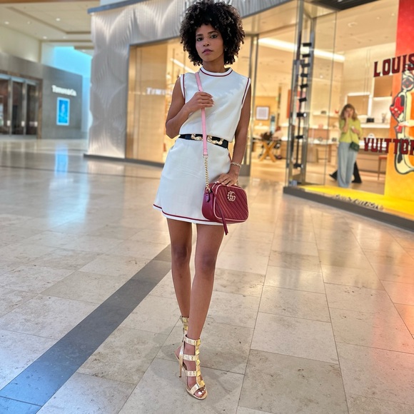 Gucci Women's Marmont Matelasse Leather GG Small Cross Body Bag Red Color DM - Picture 2 of 12